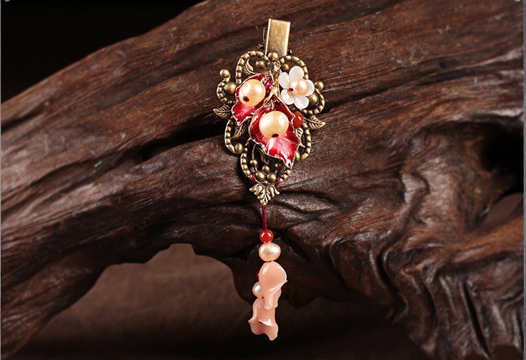 嬌艷典雅發(fā)夾，生動曼妙的發(fā)夾頭飾