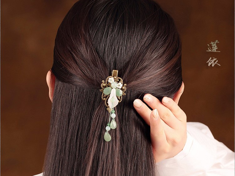 清新典雅蓮依發(fā)夾，馬蹄蓮花發(fā)夾頭飾