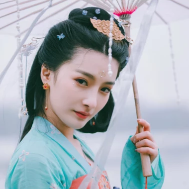 優(yōu)雅持傘女生頭像，唯美古風(fēng)真人頭像