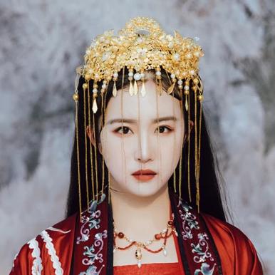 花嫁衣裳女生頭像，唯美古風(fēng)真人頭像