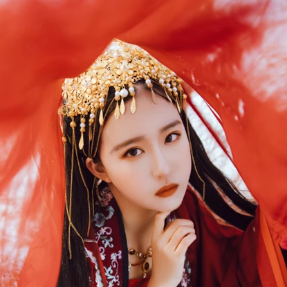 花嫁衣裳女生頭像，唯美古風(fēng)真人頭像