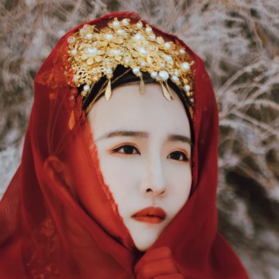 花嫁衣裳女生頭像，唯美古風(fēng)真人頭像