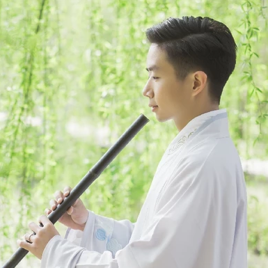 春暖花開男生頭像，唯美古風真人頭像