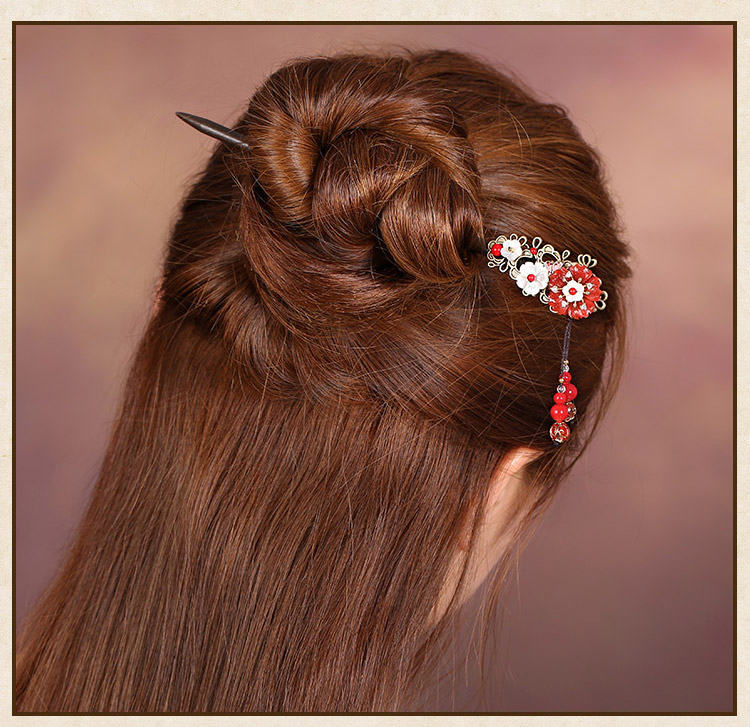紅葉似火發(fā)簪簪子，青春活力步搖頭飾