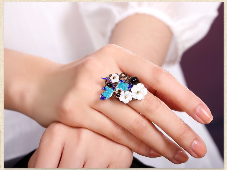 古典蜻蜓別致戒指，康橋藍灣戒指首飾