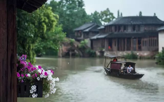 中國古鎮(zhèn)：淺析32個(gè)中國最美古鎮(zhèn)！