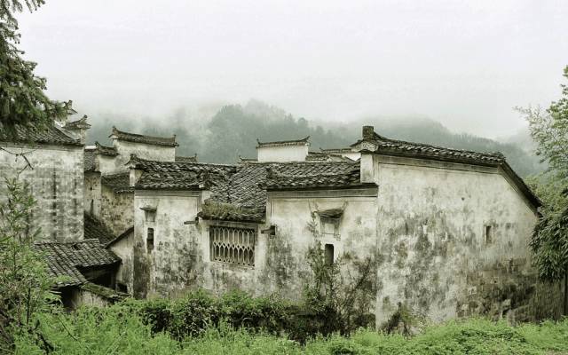 中國古鎮(zhèn)：淺析32個(gè)中國最美古鎮(zhèn)！