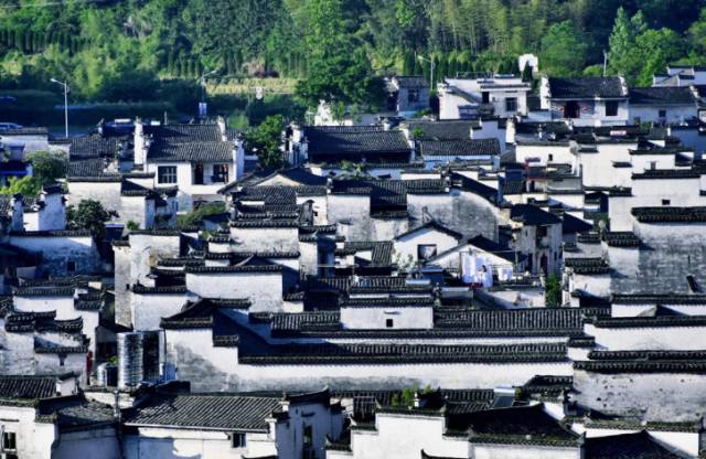中國古鎮(zhèn)：淺析32個(gè)中國最美古鎮(zhèn)！