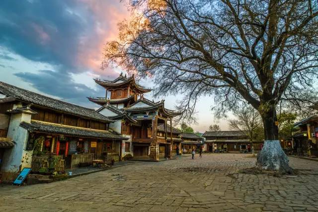 中國古鎮(zhèn)：淺析32個(gè)中國最美古鎮(zhèn)！