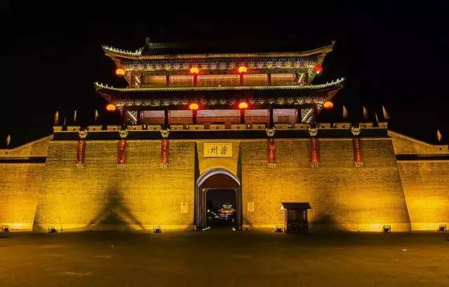 中國古鎮(zhèn)：淺析32個(gè)中國最美古鎮(zhèn)！