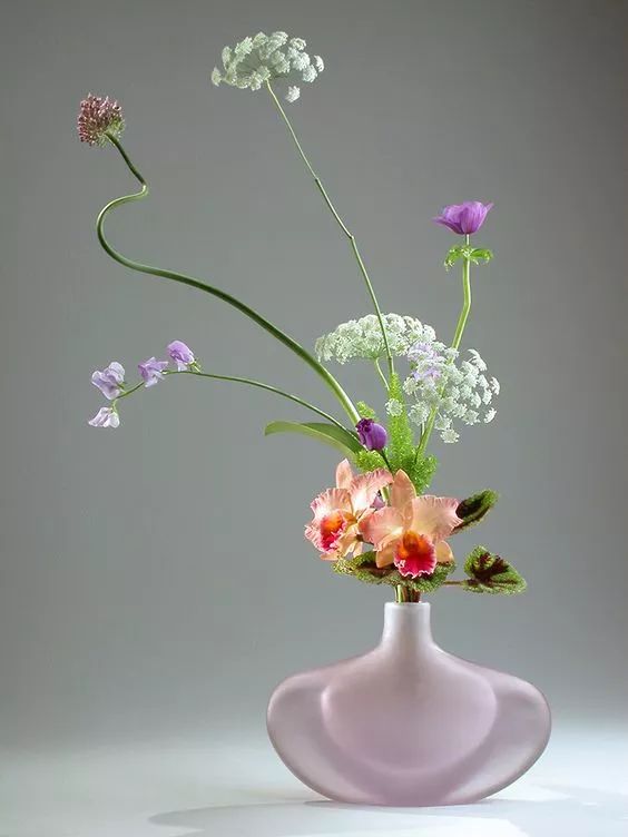 花香滿溢，唯美花藝設(shè)計(jì)！