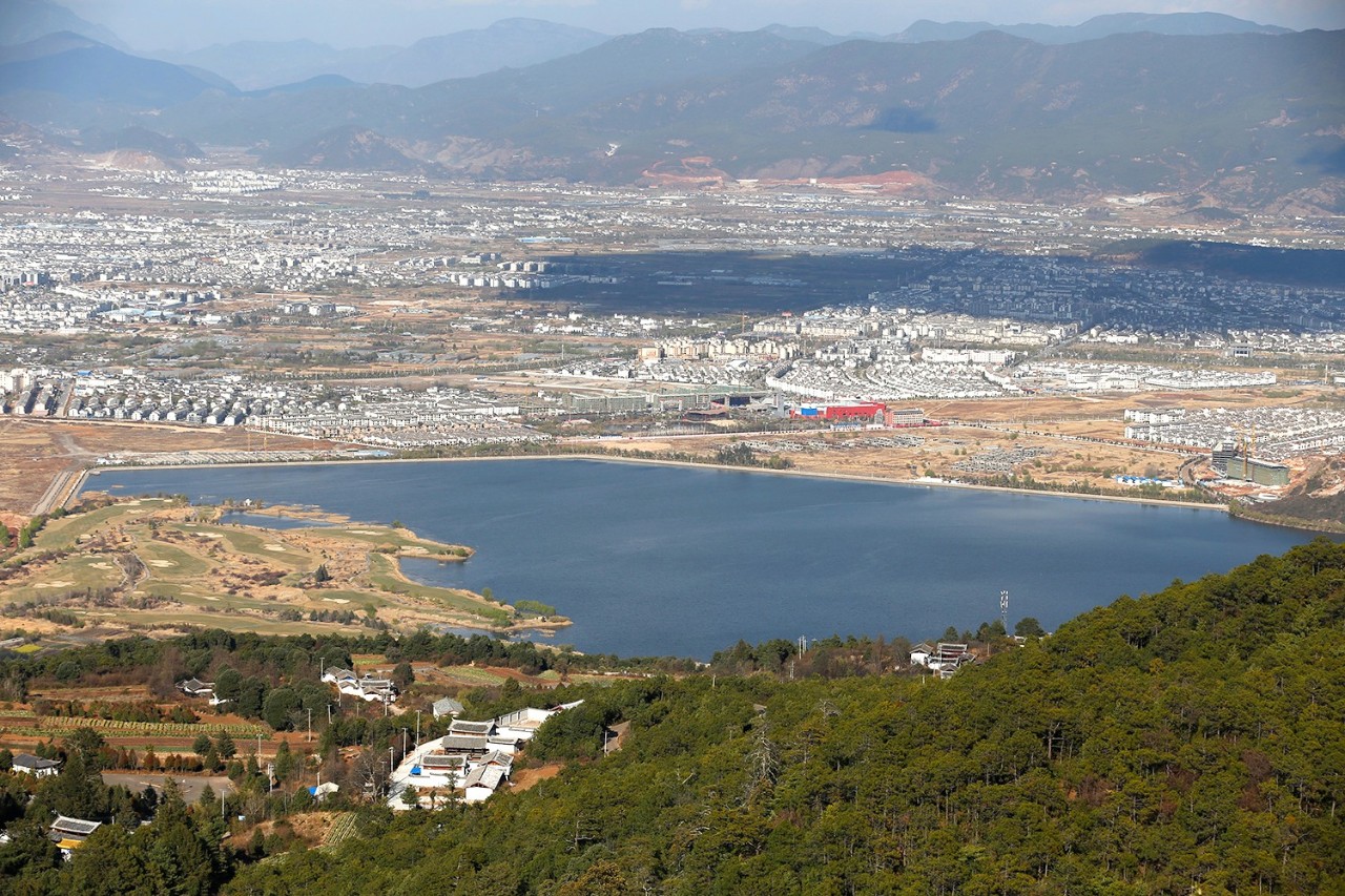 麗江·靈凈山舍，一花一木一世界！