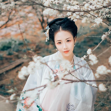 清新梨花芬芳女生頭像，唯美古風真人頭像