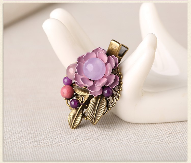 復(fù)古時(shí)尚花朵發(fā)夾，氣質(zhì)淑女淡紫頭飾