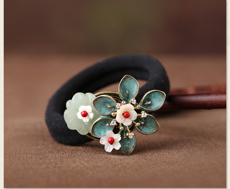 清新脫俗花萼發(fā)圈，時尚古典頭飾