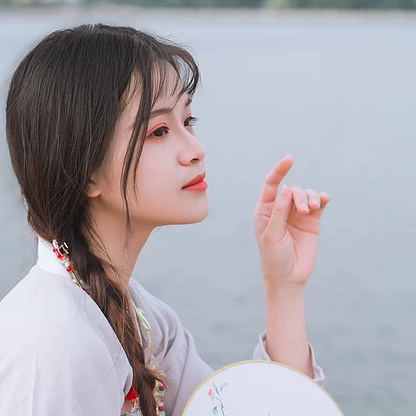清新淑女持團(tuán)扇女生頭像，唯美古風(fēng)真人頭像