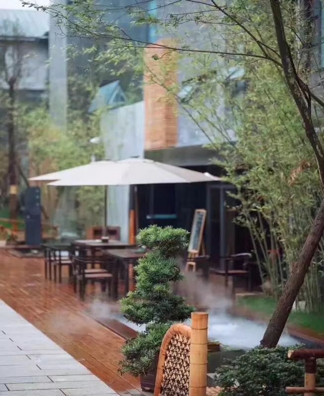 青城山·心越酒店，美的很自然沒有斧鑿的刻意