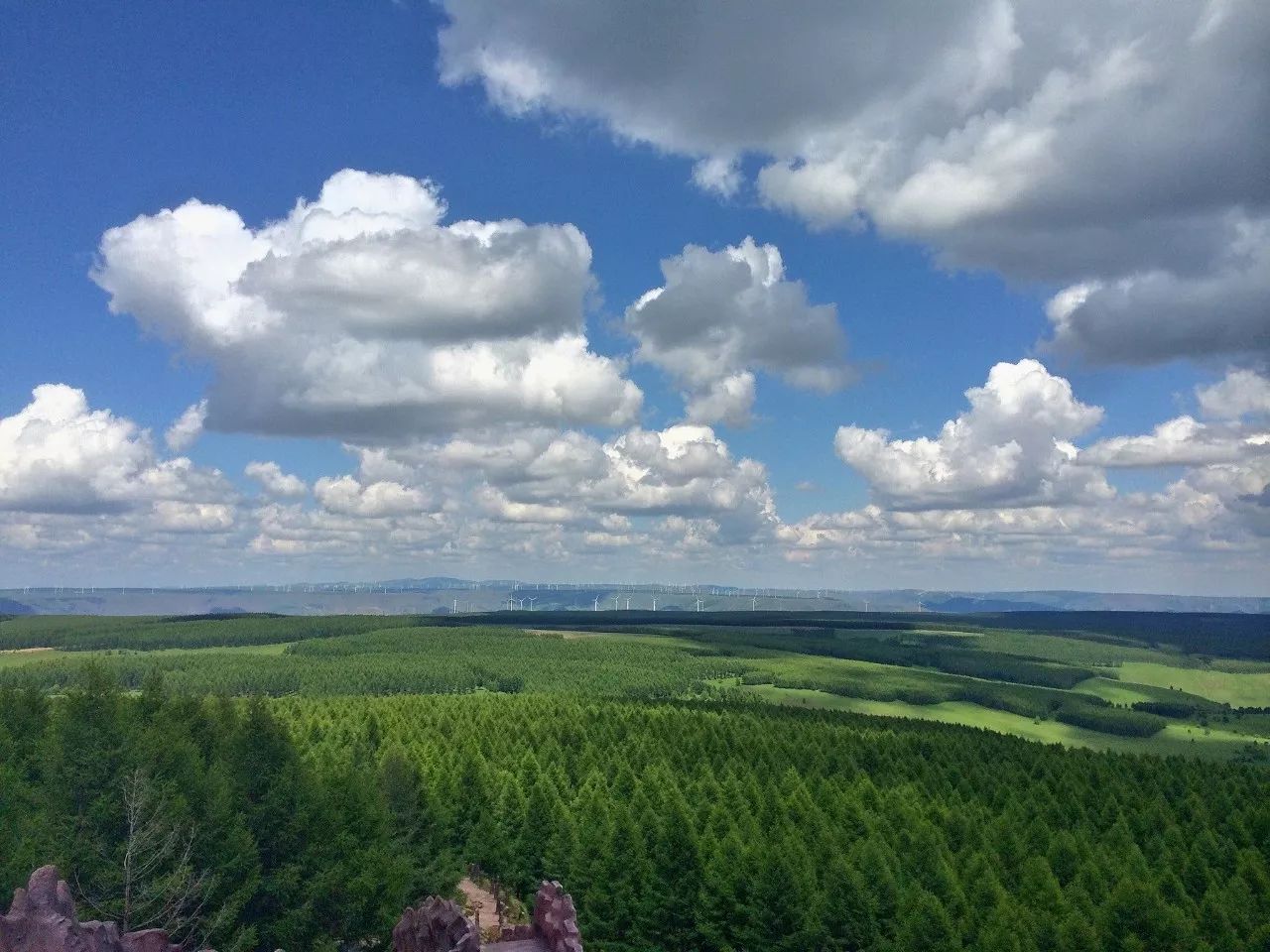 承德·衍居院上野奢度假，策馬奔騰活得瀟瀟灑灑