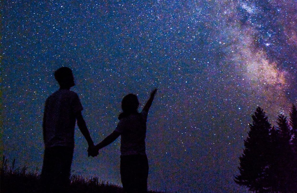 承德·衍居院上野奢度假，策馬奔騰活得瀟瀟灑灑