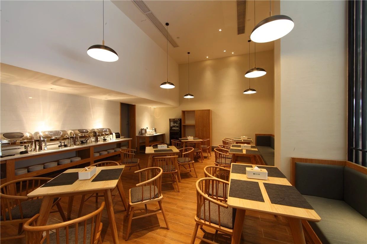 杭州·索特來(lái)文藝酒店，面臨選擇應(yīng)勇往直前