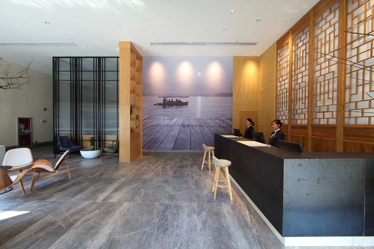 杭州·索特來文藝酒店，面臨選擇應(yīng)勇往直前