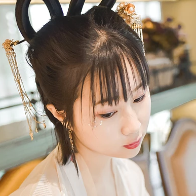 清新可愛小女孩女生頭像，唯美古風真人頭像