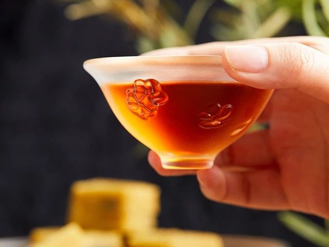 琉璃茶具美哉！淺析精致茶具設(shè)計(jì)介紹