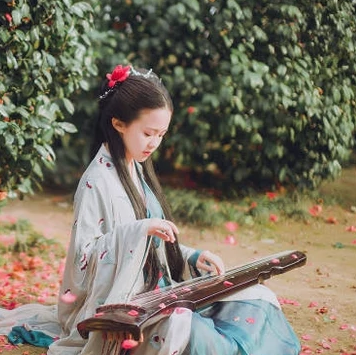 夢花期小清新女生頭像，唯美古風真人頭像