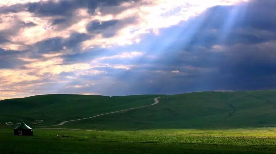 如詩如畫的草原意境，唯美風景圖片！