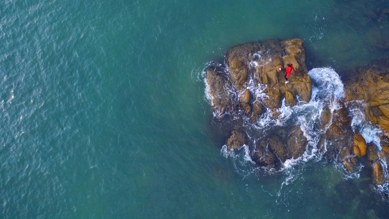 三亞·六甲，大海中放肆的玩才對(duì)得起青春