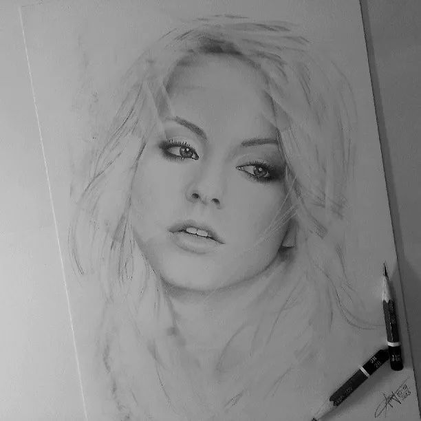 一組令人驚嘆的精致細膩手繪插畫