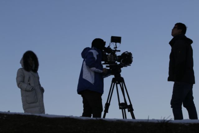 光和云朵·雪寶頂，喂馬劈柴看盡四季繁華