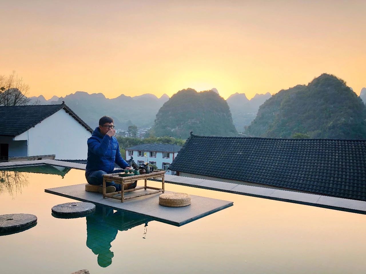 光和云朵·雪寶頂，喂馬劈柴看盡四季繁華