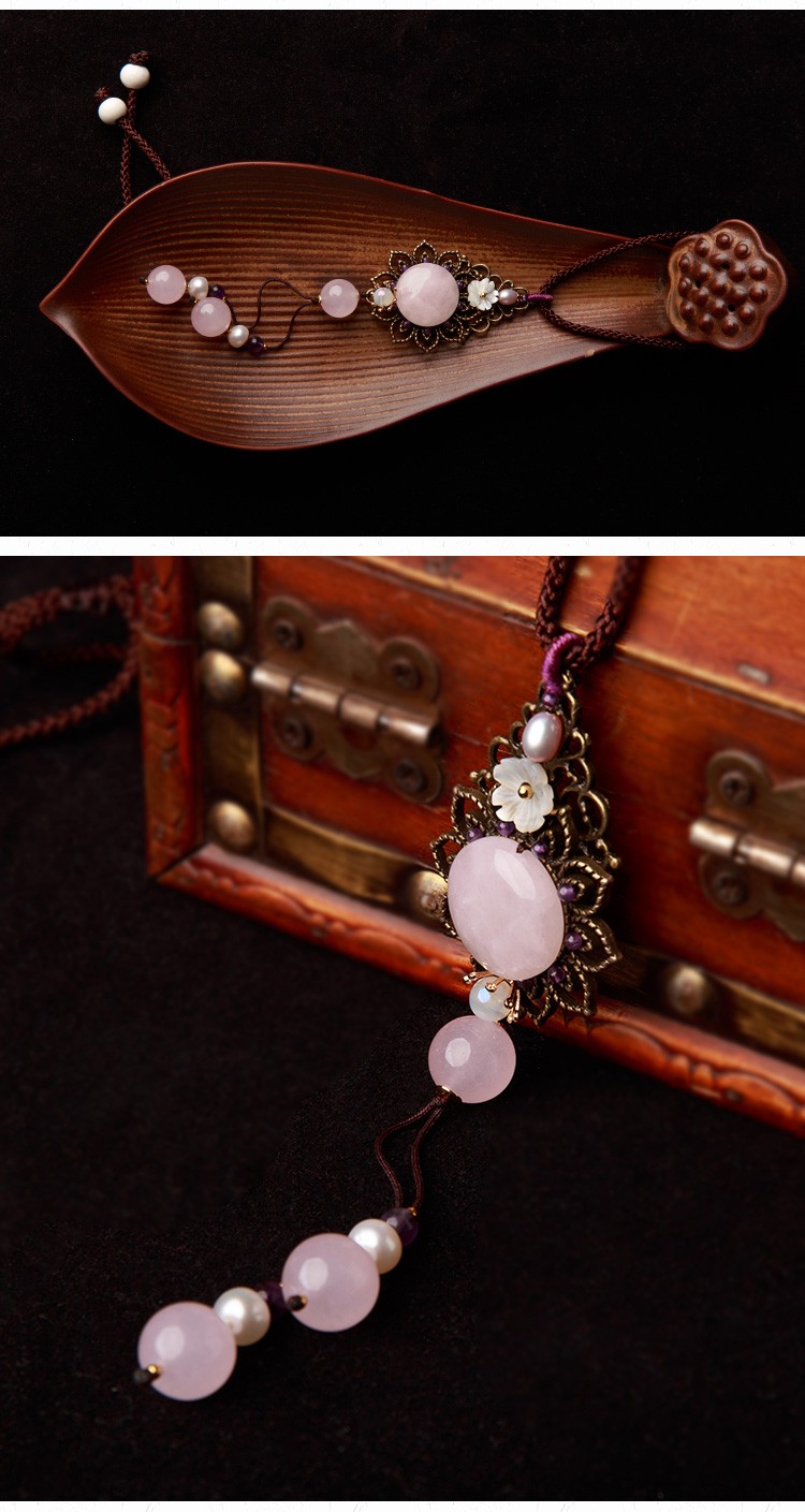 粉妝玉砌項(xiàng)鏈，水晶吊墜復(fù)古風(fēng)毛衣鏈?zhǔn)罪? src="/yuedu/d/file/bigpic/190404/04/13-1P413112043-50.jpg" / data-YuIs="pweTNT"><br / data-qFFR="EXFpI4">
	<img alt=