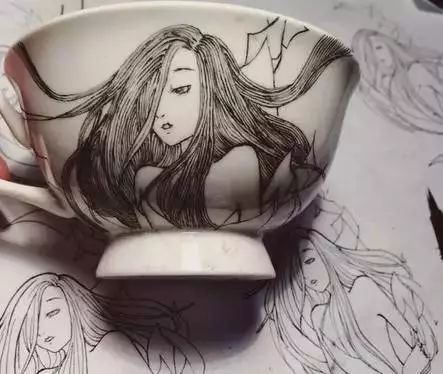 自帶仙氣的手繪插畫，古典與現(xiàn)代的巧妙結(jié)合