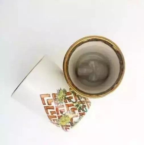 自帶仙氣的手繪插畫，古典與現代的巧妙結合