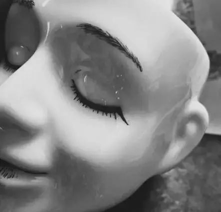 自帶仙氣的手繪插畫，古典與現代的巧妙結合