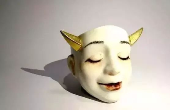 自帶仙氣的手繪插畫，古典與現代的巧妙結合