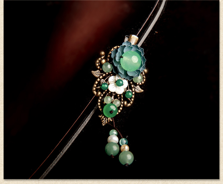 云樹滴沙發(fā)夾：復古花朵發(fā)夾頭飾