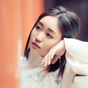 清新文藝淡雅女生頭像，唯美古風真人頭像