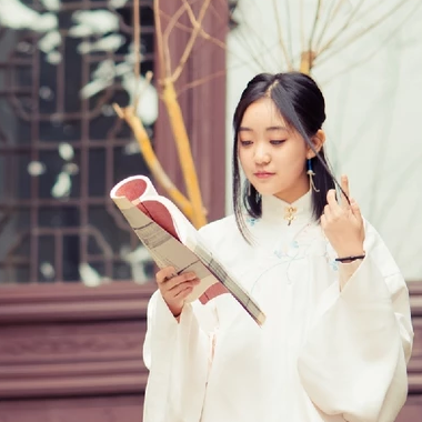 清新文藝淡雅女生頭像，唯美古風真人頭像