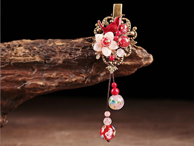 喜漫芳華發(fā)夾，嬌媚典雅紅色發(fā)飾頭飾