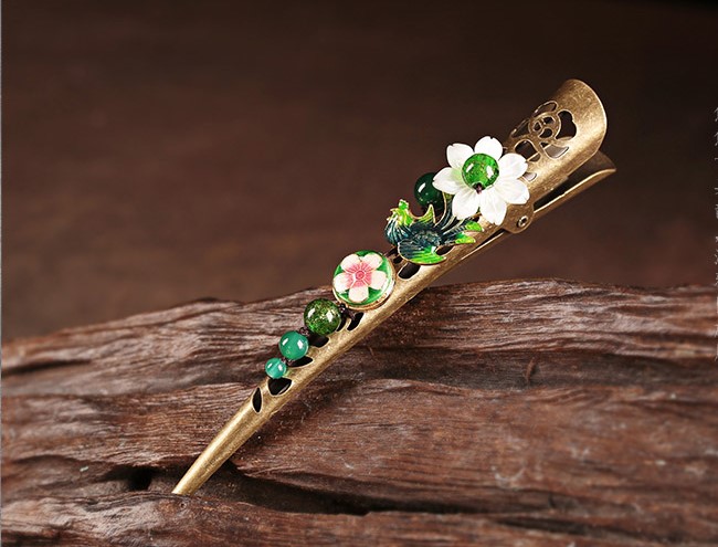 春意盎然發(fā)夾，古典盤發(fā)大發(fā)夾頭飾