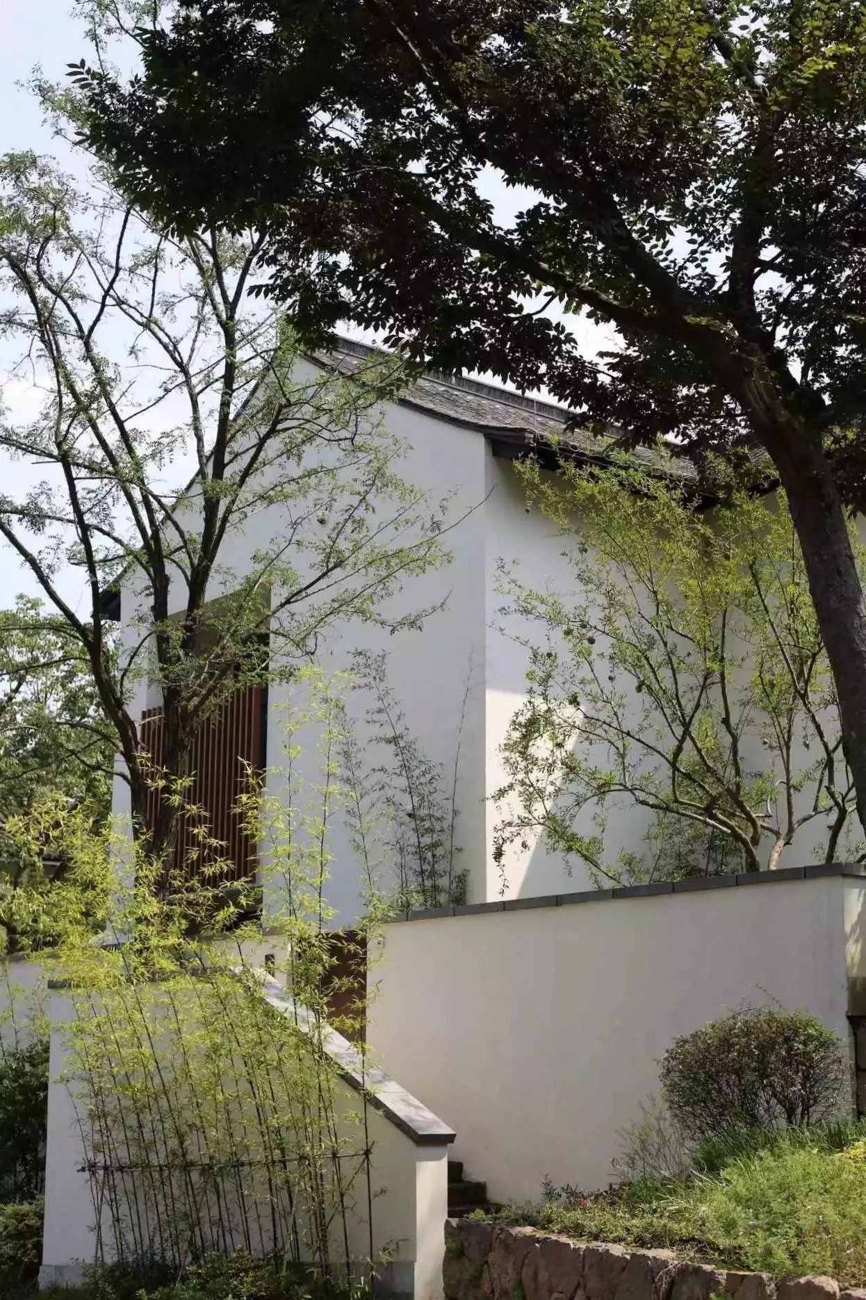 中式居住之美：融合中式古典元素安麓酒店設(shè)計