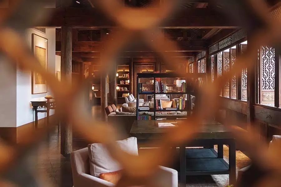 中式居住之美:融合中式古典元素安麓酒店設(shè)計