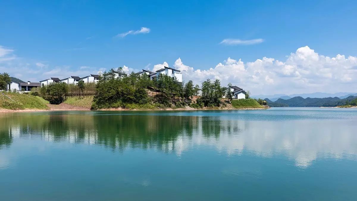 中式居住之美：融合中式古典元素安麓酒店設計