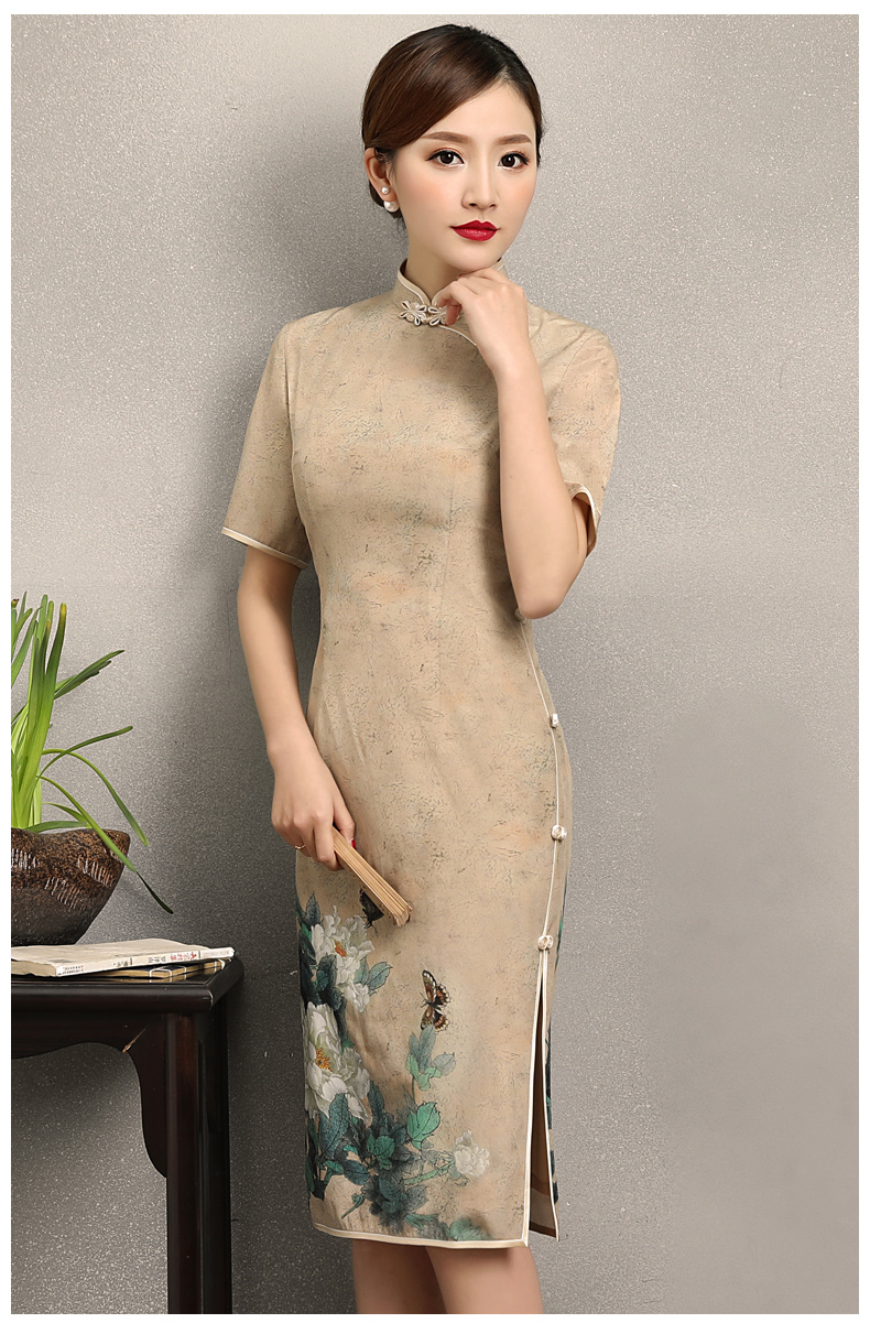 復(fù)古韻味旗袍，牡丹蝶香旗袍裙