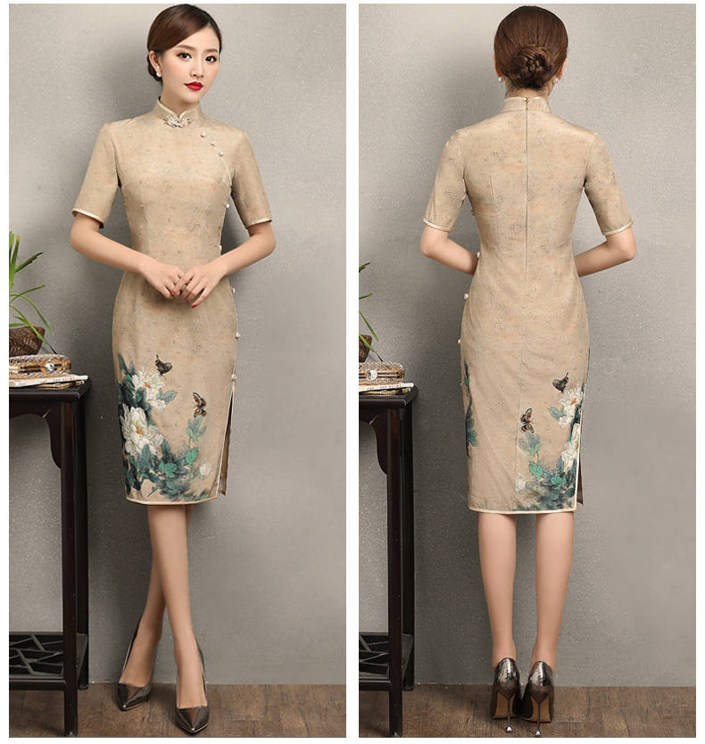 復(fù)古韻味旗袍，牡丹蝶香旗袍裙