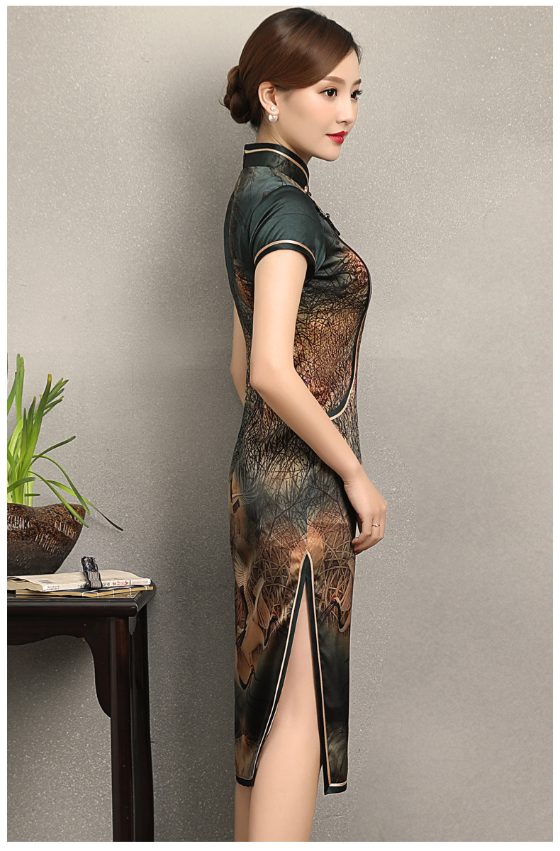 匠心啟航閱讀仙鶴飛舞旗袍，優(yōu)雅古典修身旗袍裙