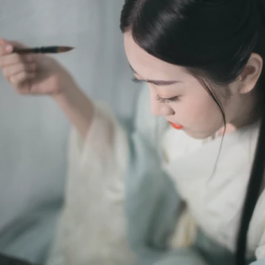 文藝清新碧春女生頭像，唯美古風(fēng)真人頭像